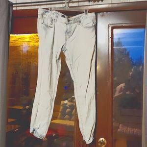 Light denim skinny jeans